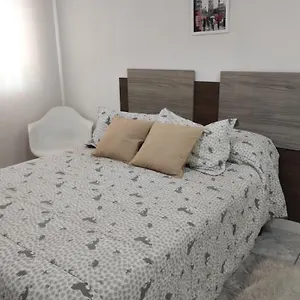 Estudio Urbano En Capital, Calido Y Acogedor , Mendoza Argentina